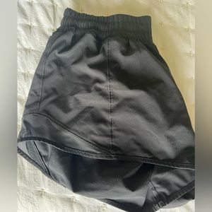 Lululemon hottie hot shorts
